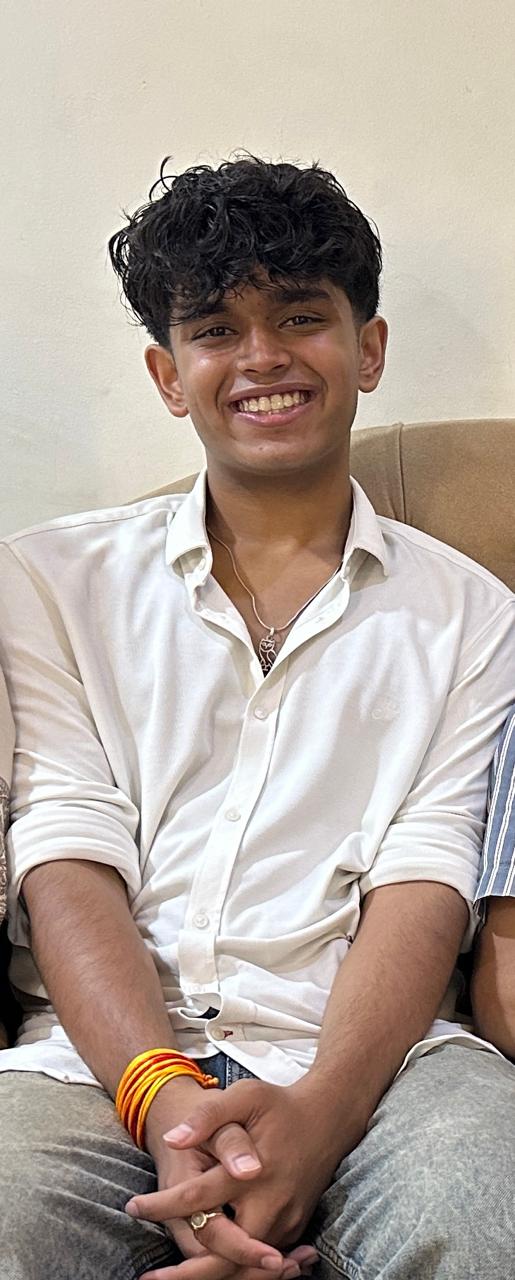 मैं कौन हूँ? : दक्ष वर्मा