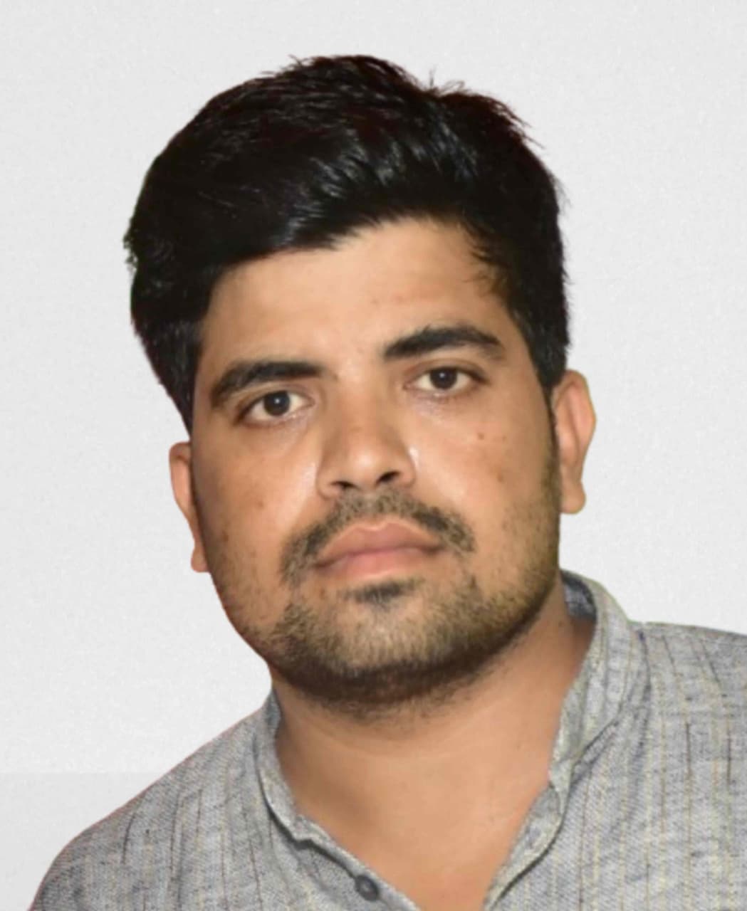 दिन विशेष युवा लेखन : ग़ज़ल – अजय जायसवाल ‘अनहद’